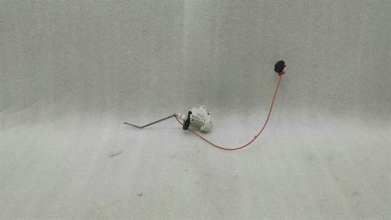 Audi S3 8P Fuel Cap Actuator 8P0862153A Actuator Fuel Flap.