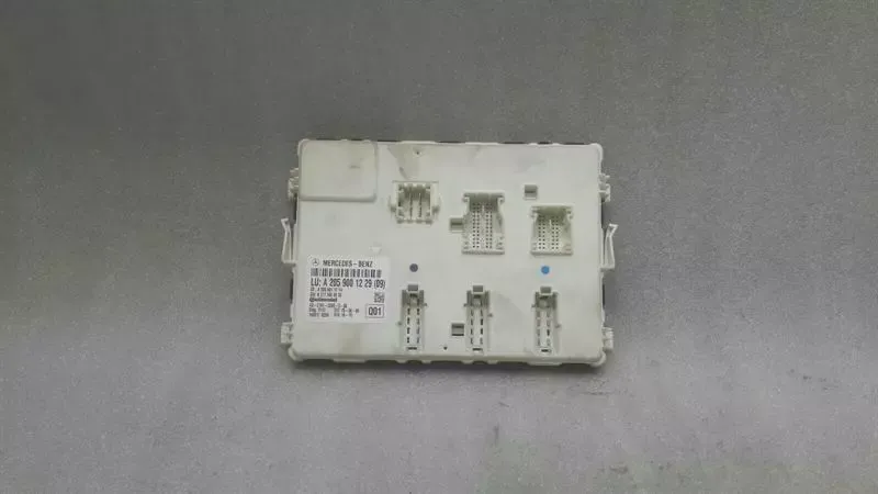 Mercedes C Class W205 Roof Module A2059001229 Vario Roof Control Unit