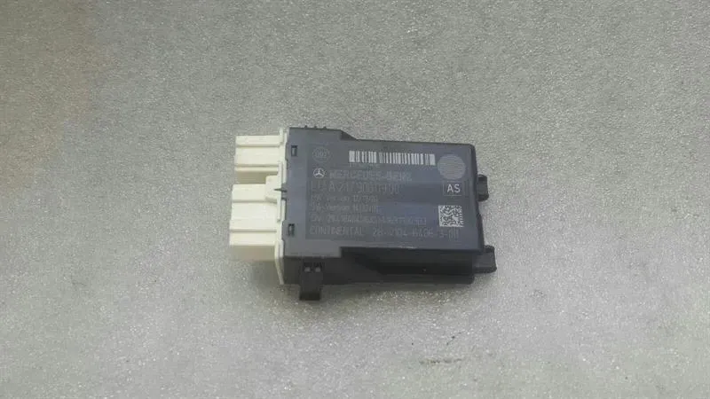 Mercedes C Class W205 Head Area Heating Module A2179000900 ECU Rear