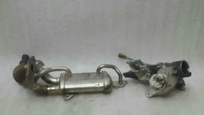 Mercedes A-klass W176 EGR-kylare A6071400300 EGR-avgasåterföring OM607