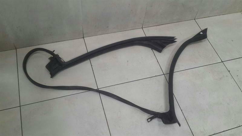 Mercedes C Class W205 Windshield Seal A2056306701 Gasket Windshield Convertible