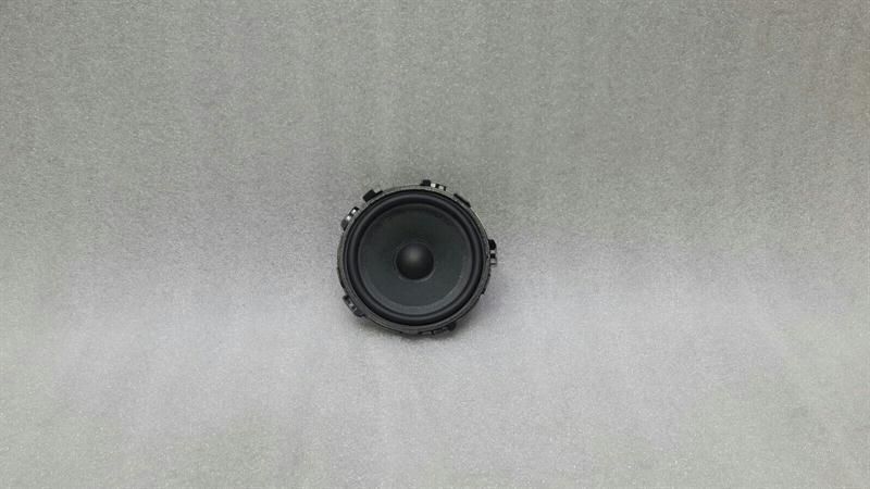 Mercedes C Class W205 Speaker A2058200102 Loudspeakers