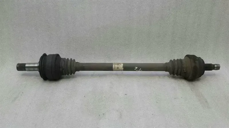 Mercedes C Class W205 RLH Drive Shaft A2053501809 Drive Shaft Rear Left