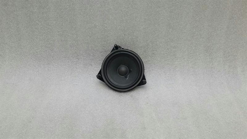 Mercedes C Class W205 W222 Speaker A2228200202 Loudspeakers.