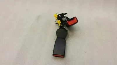 Mercedes E Class W212 Belt Buckle A2128600469 Belt Buckle