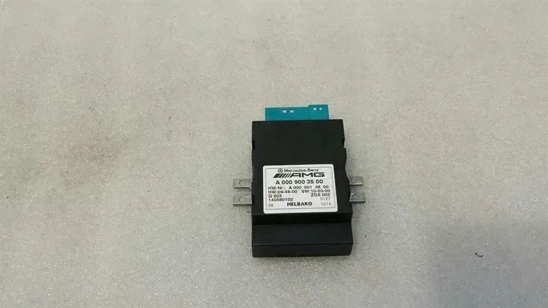 Mercedes E63 AMG W212 Fuel Pump Module A0009003500 Fuel Pump Control Unit