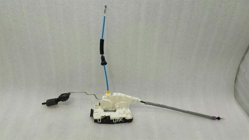 Mercedes E Class W212 FRH door lock A0997200635 door lock front right