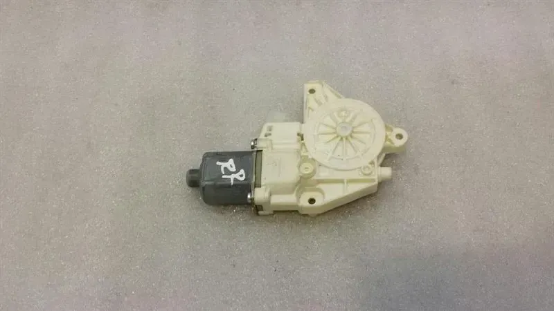 Mercedes E Class W212 RRH Door Window Motor A2048200642 Window Regulator Motor HR