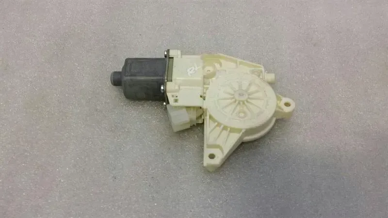 Mercedes E Class W212 RLH Door Window Motor A2048200542 Window Regulator Motor HL