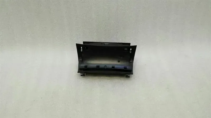 Mercedes CLS W219 W211 Ashtray A2116802852 Ashtray