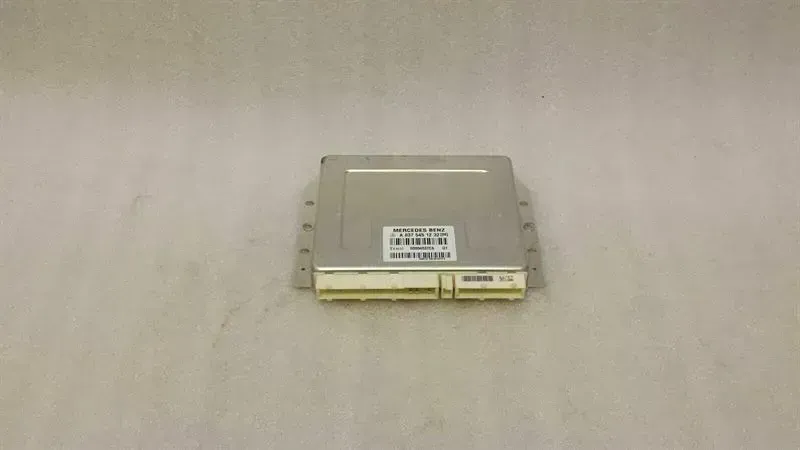 Mercedes CLS W219 Airmatic module A0375451232 control unit air suspension