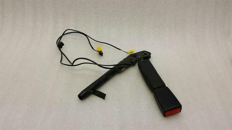 Mercedes CL W216 W221 FRH seat belt tensioner A2218601669 seat belt tramp right