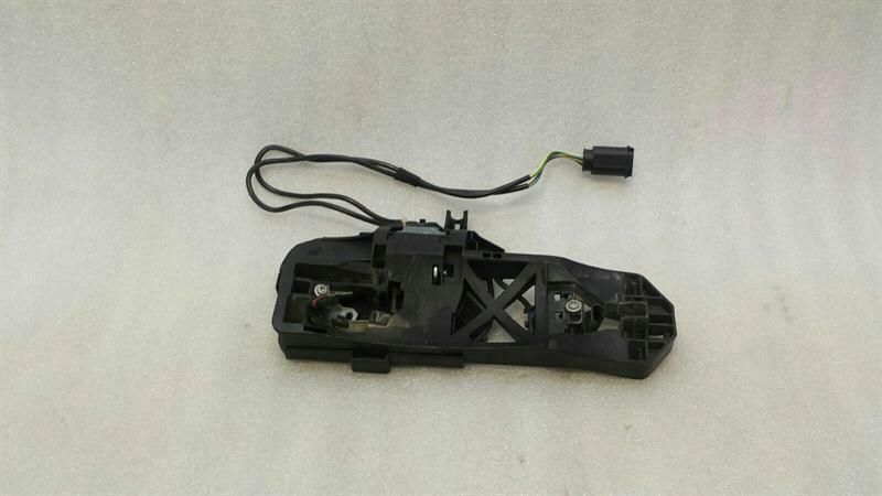 Mercedes CL W216 left door handle carrier A2167601734 door handle carrier left