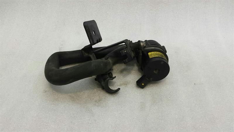 Porsche Cayenne 957 additional cooling pump 7L0965561K coolant pump pump 4.8