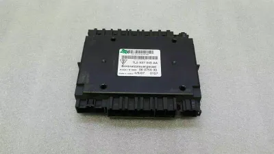 Porsche Cayenne 957 borta moduļa 7L5937049AA borta jaudas vadības bloka vadības bloks
