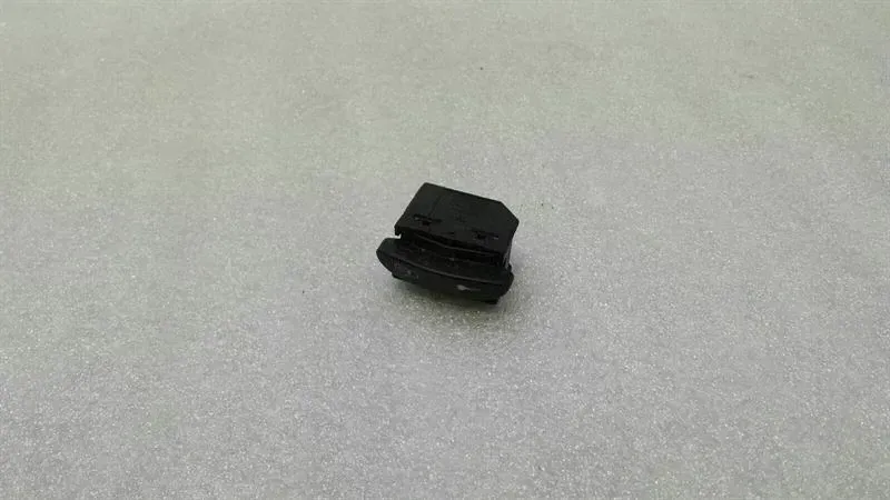 Porsche Cayenne 957 Door Lock Switch 7L5962125 Central Lock Switch