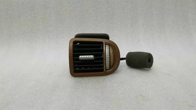 Porsche Cayenne 957 right air vent 7L5819704B ventilation nozzle ventilation grille right