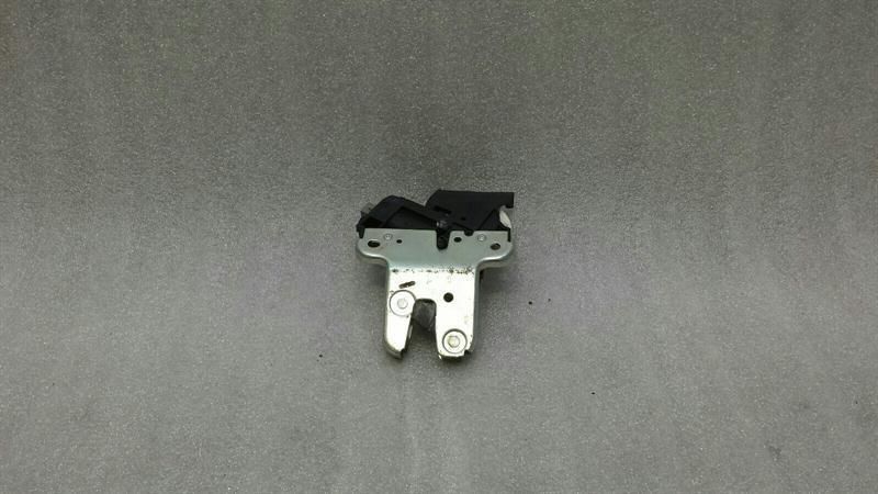 Audi S5 8T boat lock 4F5827505D tailgate lock