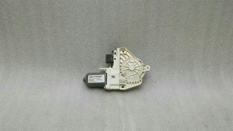 Audi S5 8T right door window motor 4F0959802D window regulator motor right
