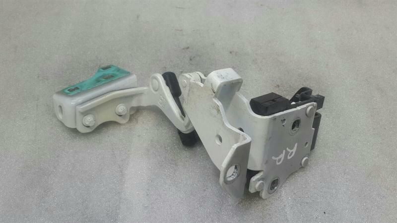 Mercedes W205 Right Torsion Spring Unit A2387580600 Vario Roof Hinge Right