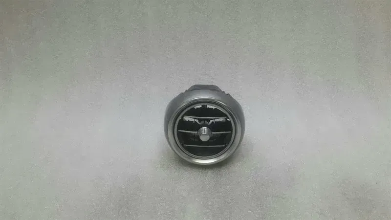 Mercedes C Class W205 RHD Left Air Vent A2058304400 Right Hand Drive Convertible