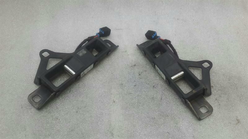 Mercedes C Class W205 Folding Top Lock Set A2177700322 Vario Roof Lock Set