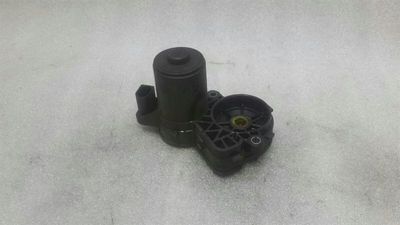 MERCEDES C43 AMG W205 PARK BRAKE ENGINE A0009061303 ACTUATOR PARKING BRAKE RIGHT