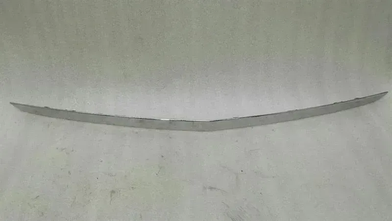 Mercedes E Class W207 boat lid molding A2077570089 tailgate strip