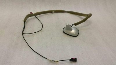 Mercedes E Klasa W207 Antena dachowa A2078201075 Antena dachowa