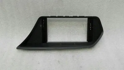 Mercedes E Class W207 Navigationsmonitor Kåpa A207600336 Navi Bezel