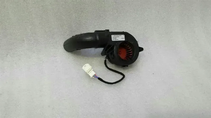 Mercedes E Class W207 Control Cooling Fan A2048300808 Radio Impeller Fan