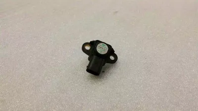 Mercedes E Class W207 MAP sensor A0061539728 charge pressure sensor OM642