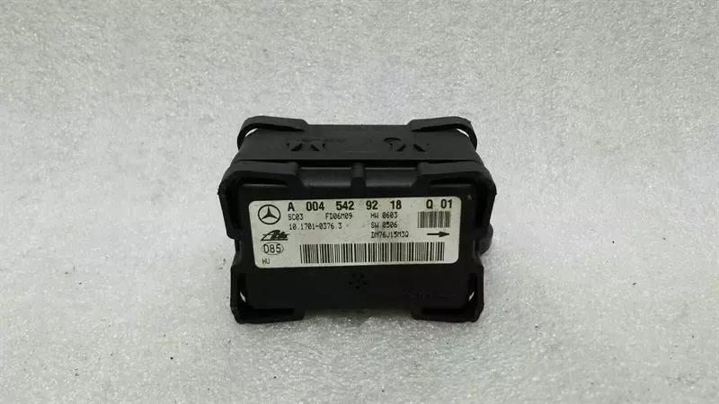 Mercedes CLK W209 W203 YAW Rate Sensor A0045429218 Rotary Rate Sensor