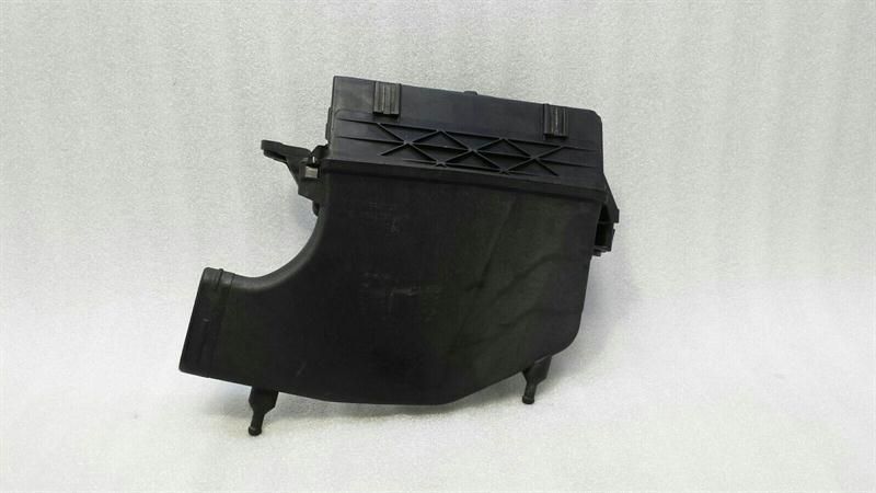 Mercedes E Class W207 Left Airbox A6420903501 Air Filter Box Left OM642 V6