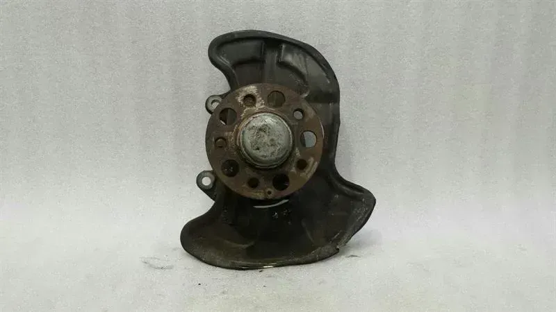 Mercedes W204 W207 Left Front Hub A2043320101 Wheel Bearing Housing Front Left