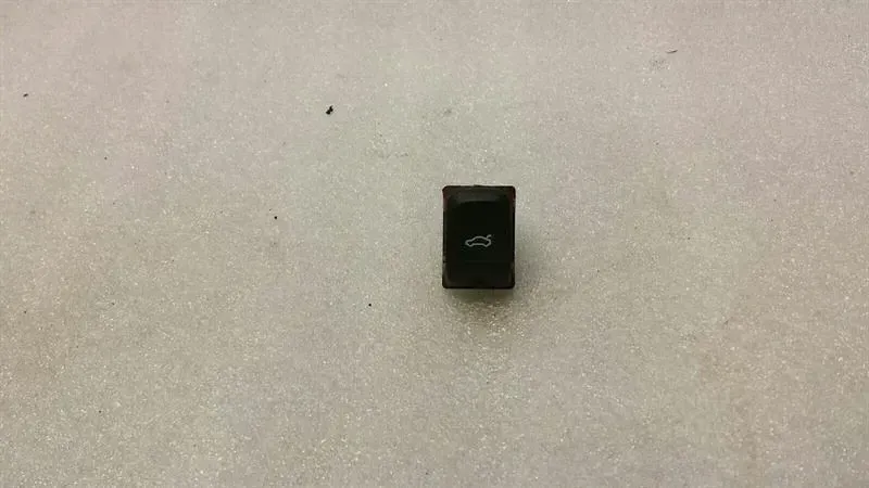 Audi A6 4G Boat Lid Switch 4H0959831A Tailgate Switch