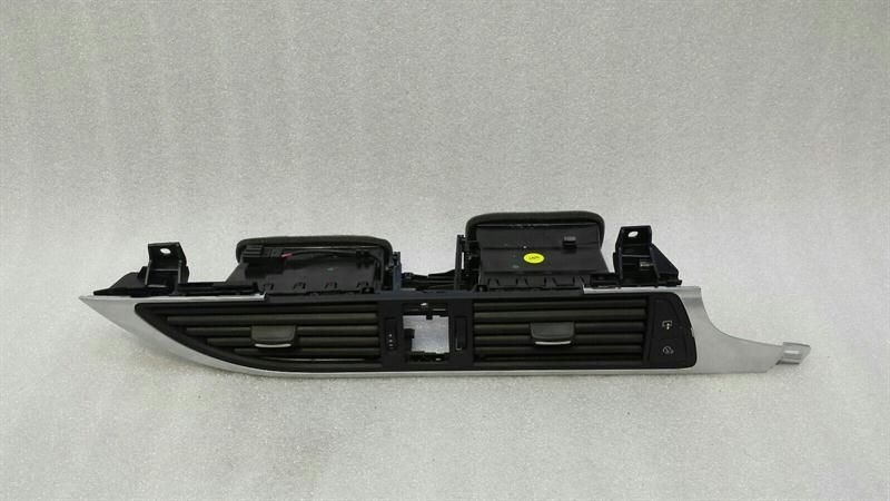 Audi A6 4G RHD Centre Air Vent 4G2820951 Right Hand Drive