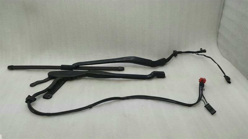 MERCEDES S-CLASS W222 RHD Wiper Arm A2228200744 RIGHT HAND DRIVE SET