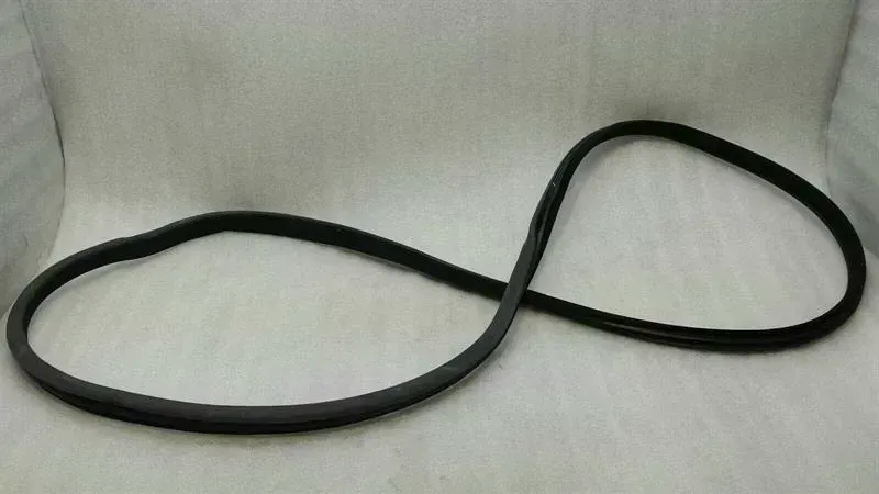 Mercedes C-Class W204 Front Left Door Seal A2047271187 Door Seals Front Left