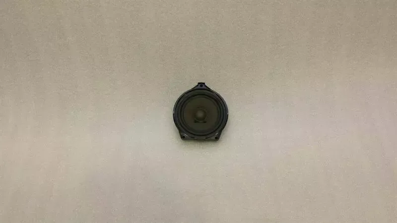 Mercedes C Class W205 Speaker A2058200902 Speakers