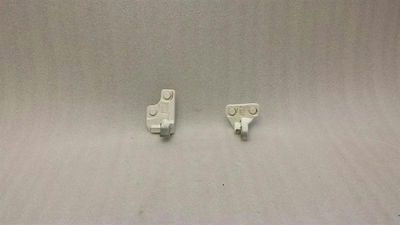 Mercedes C klases W205 aizmugurējo labo durvju eņģe A2057300237 durvju eņģe