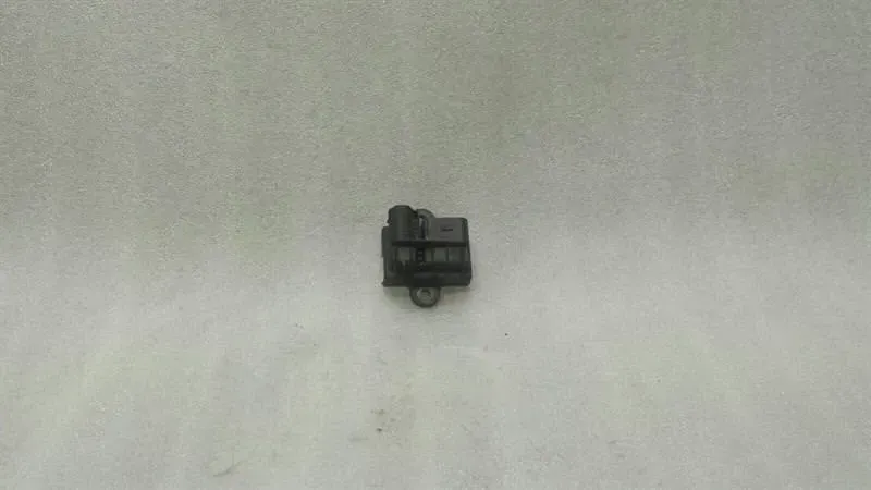 Mercedes C Class W205 Glow Plug Relay (Diesel) A6519003103 Glow Control Unit