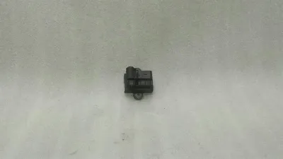 Mercedes C Class W205 Glow Plug Relay (Diesel) A6519003103 Glow Control Unit