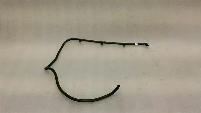 Mercedes C Class W205 Fuel Line A6510700132 Fuel Line