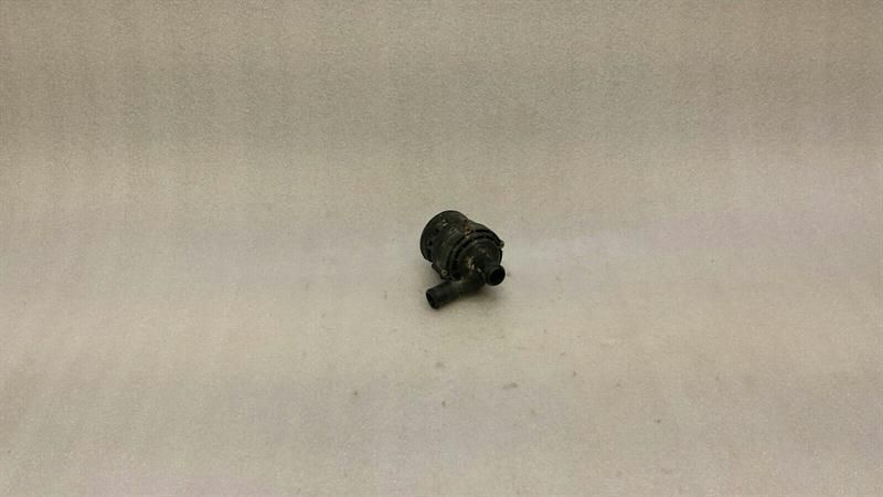 Mercedes C Class W205 W211 Cooling Pump A2118350364 Coolant Pump Pump