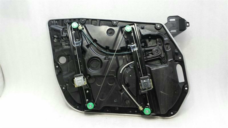 Mercedes C Class W205 FRH Door Winder A2057205023 Front Right Window Regulator