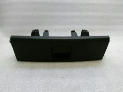 Porsche Cayenne 958 92A schowek na rękawiczki lewy 8K0882601D schowek na rękawiczki lewy