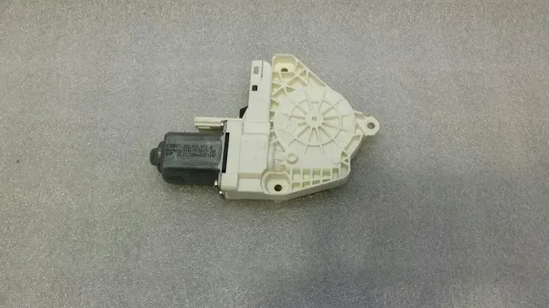 Porsche Cayenne 958 92A door window motor 8K0959812A window regulator motor HR
