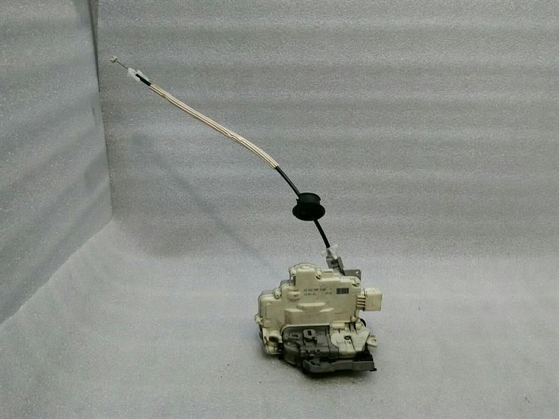 Porsche Cayenne 958 92a rhd Front Right Door Lock 8J2837016A Right Handlebar