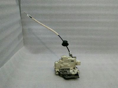 Porsche Cayenne 958 92a rhd priekšējo labo durvju slēdzene 8J2837016A labā stūre